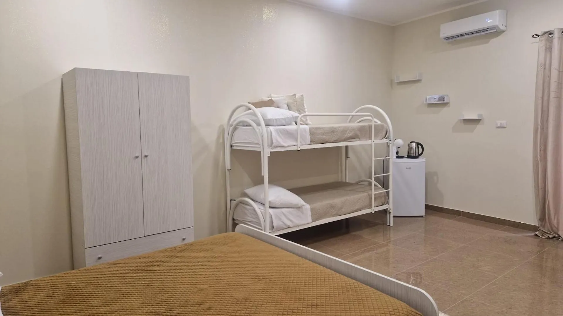 Ferrara Home 2 Catania Guest house