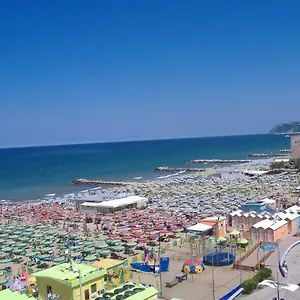 https://hotel-villa-rosa.emilia-romagnahotels.net